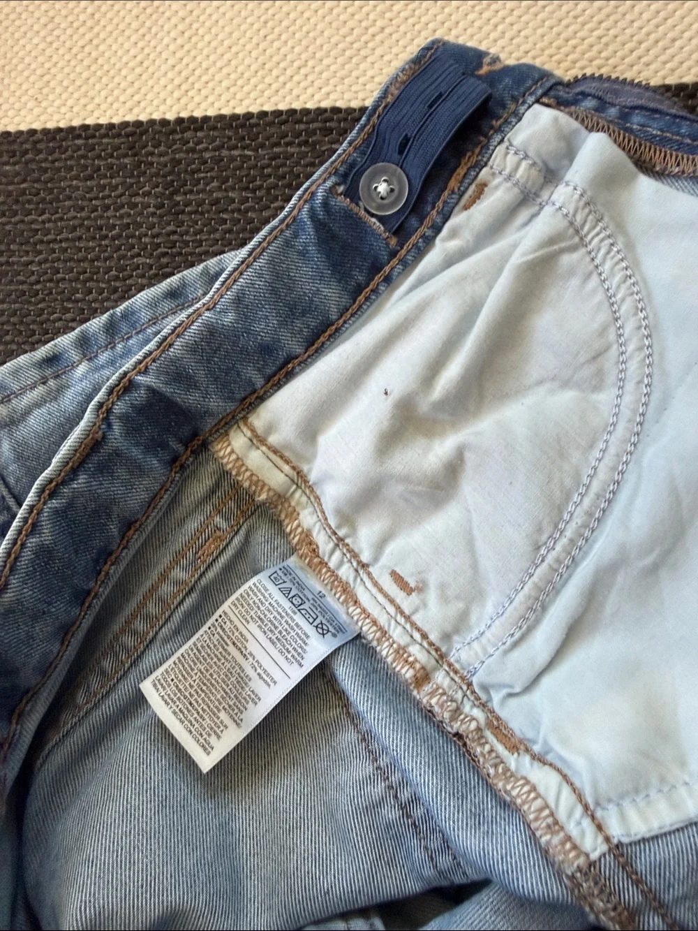 Classic Light Blue Girl’s Jeans